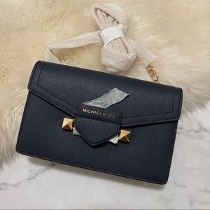 NWT MK Karla Wristlet chain Xbody bag